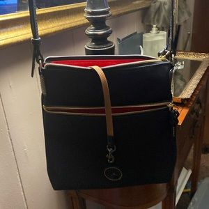 DOONEY & BOURKE dressy, black bag with adjustable shoulder strap